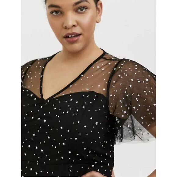 Torrid Woman’s Special Occassion Black Mesh & Iridescent Stars Whimsical MIDI Wi - Picture 5 of 6
